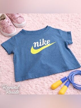 Nike Girls Toddler T-Shirt Heart Swoosh Short Sleeve Kids Tee Size 2T